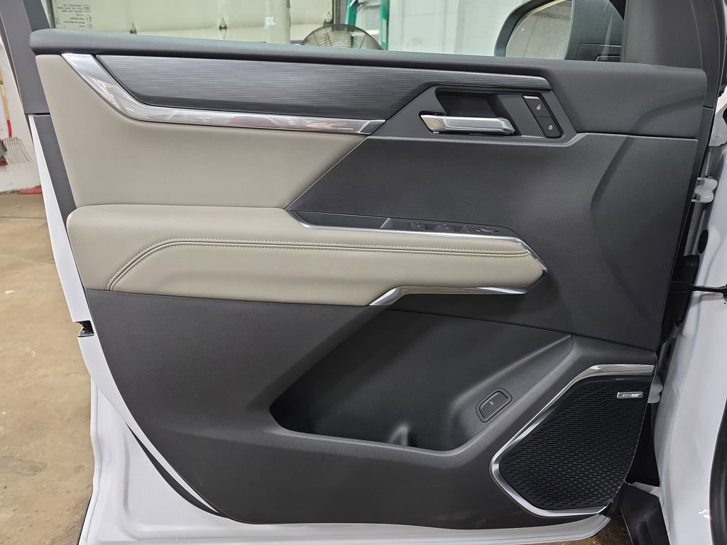 2026 GMC Acadia Elevation - Photo 29