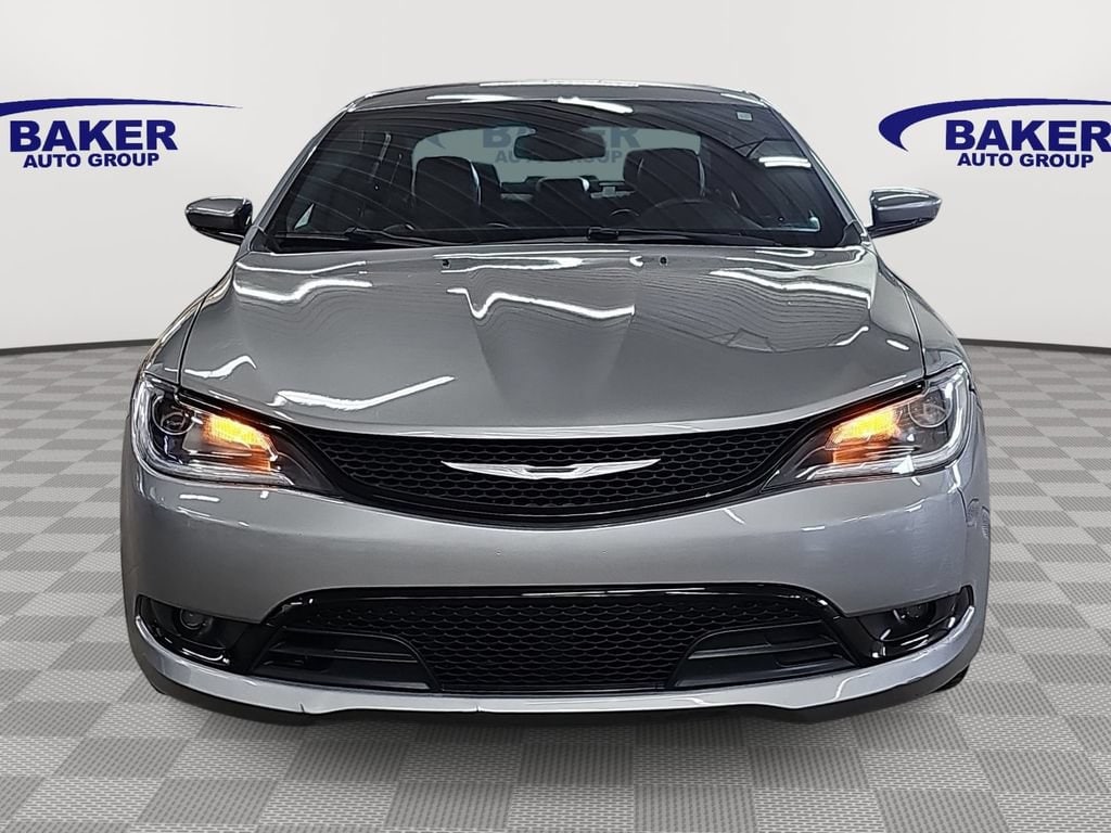 Used 2015 Chrysler 200 S with VIN 1C3CCCBG0FN516133 for sale in Hudsonville, MI