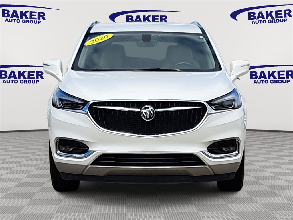 2020 Buick Enclave Essence photo 2