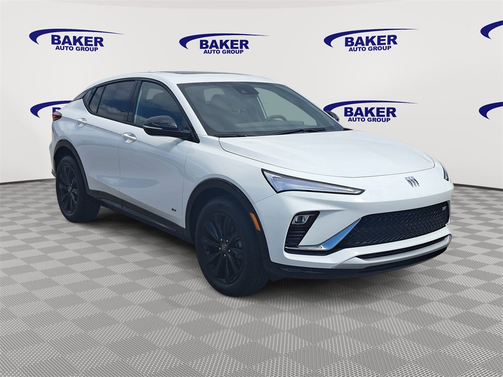 2025 Buick Envista ST photo 3