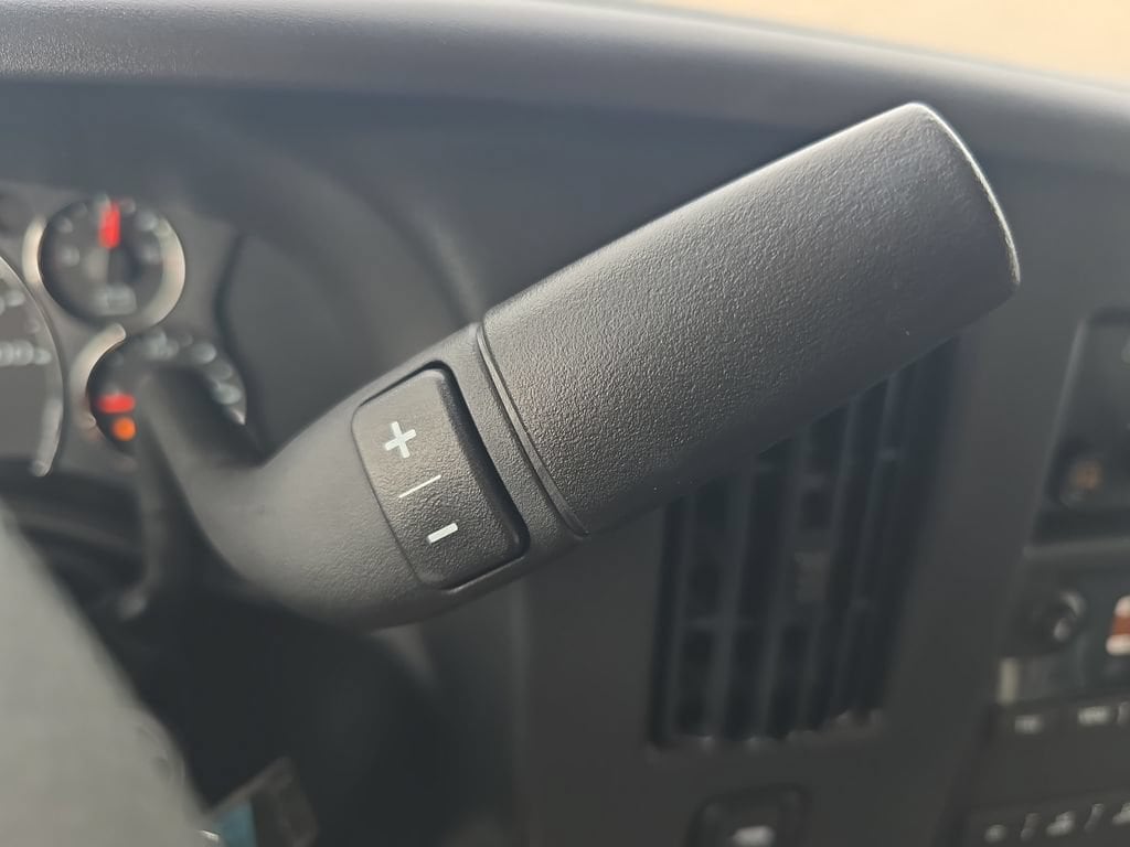 2026 GMC Savana Cargo Work Van - Photo 20