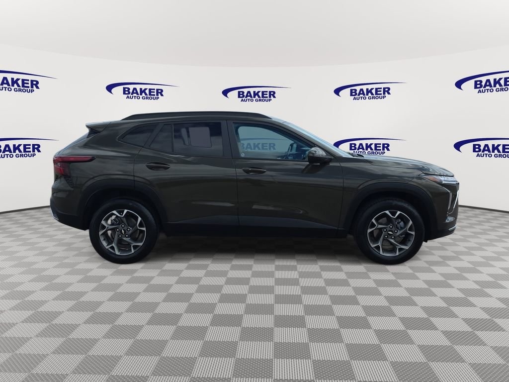 Used 2024 Chevrolet Trax LT SUV