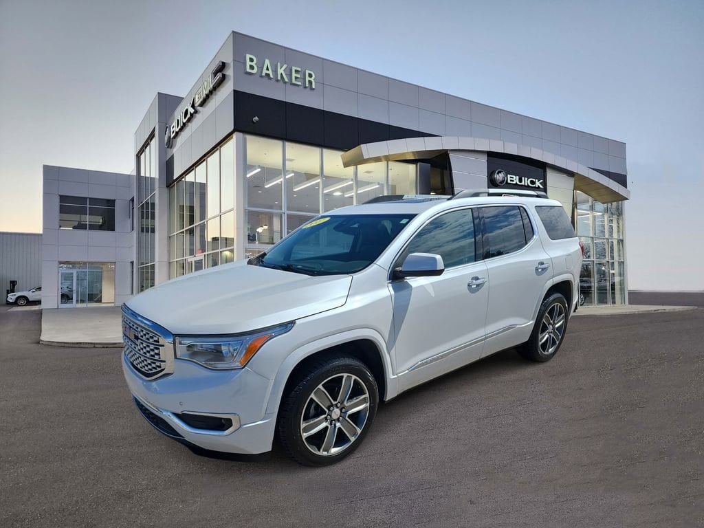 2017 GMC Acadia Denali