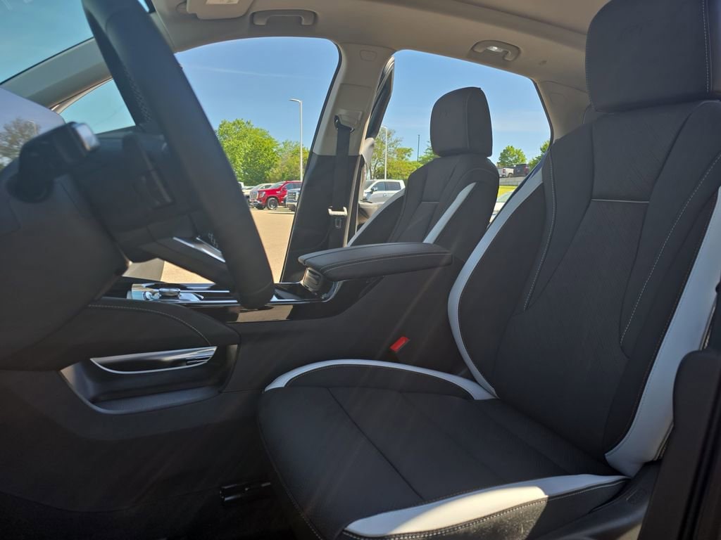 2026 Buick Envision Sport Touring - Photo 15