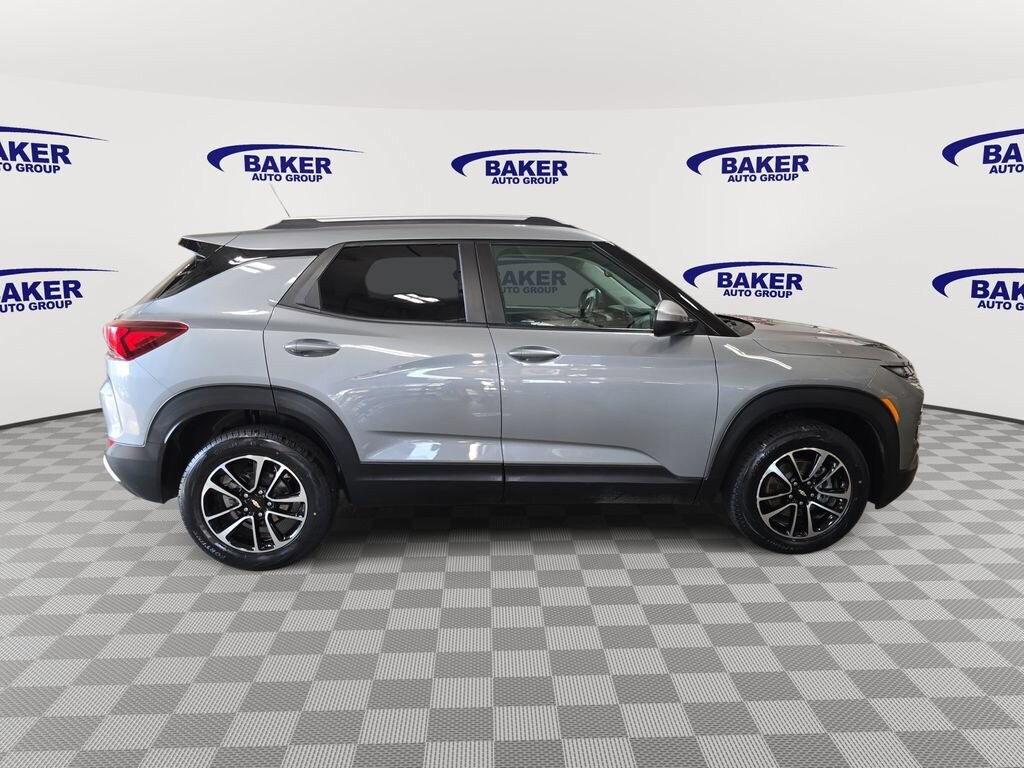 Used 2024 Chevrolet Trailblazer LT SUV