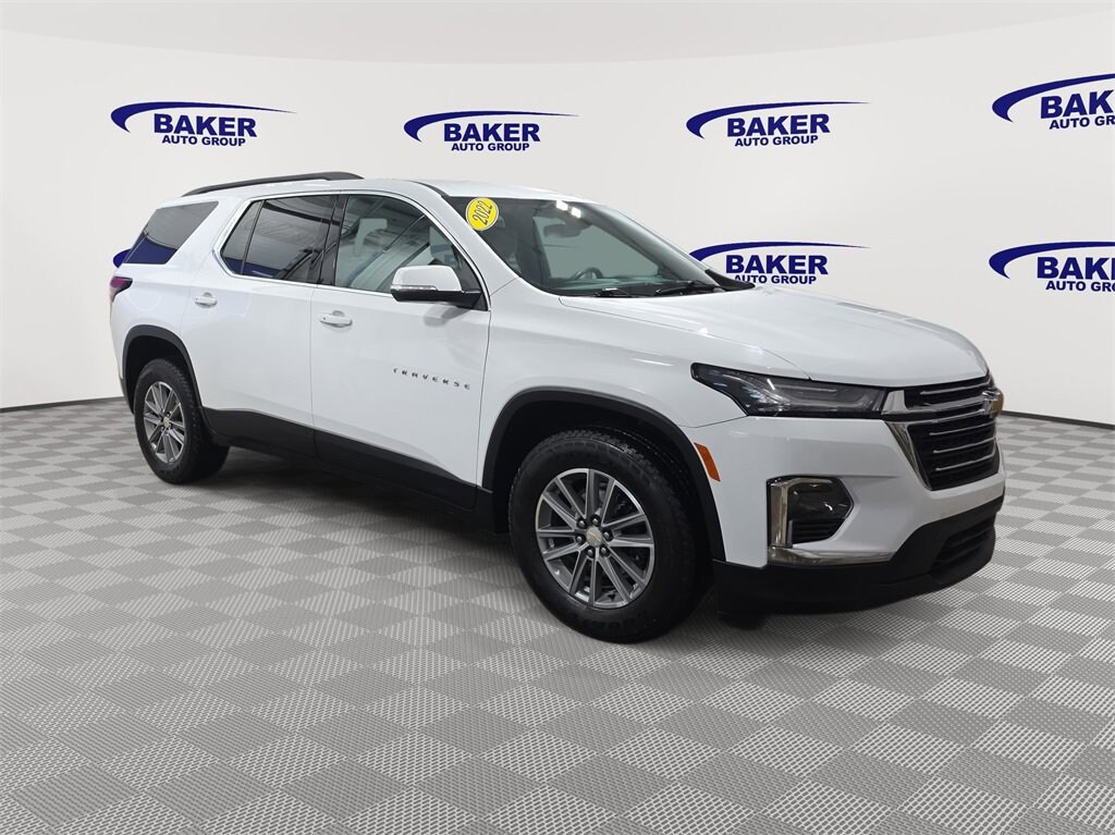 Used 2022 Chevrolet Traverse LT Cloth SUV