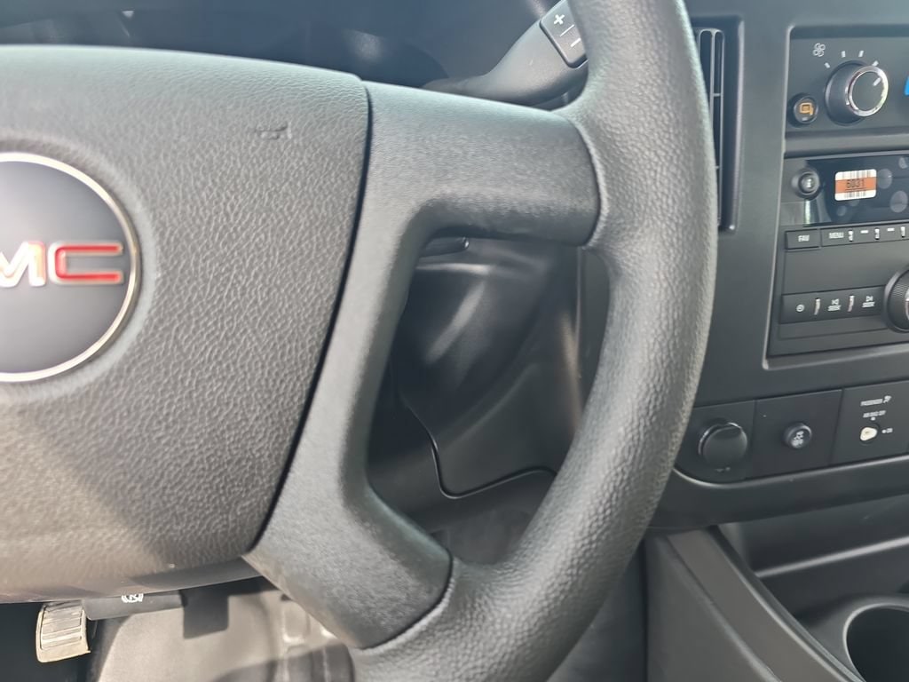 2026 GMC Savana Cargo Work Van - Photo 18