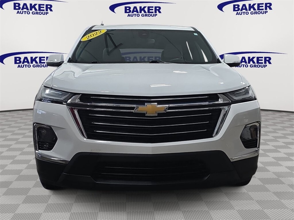 Used 2022 Chevrolet Traverse LT Cloth SUV