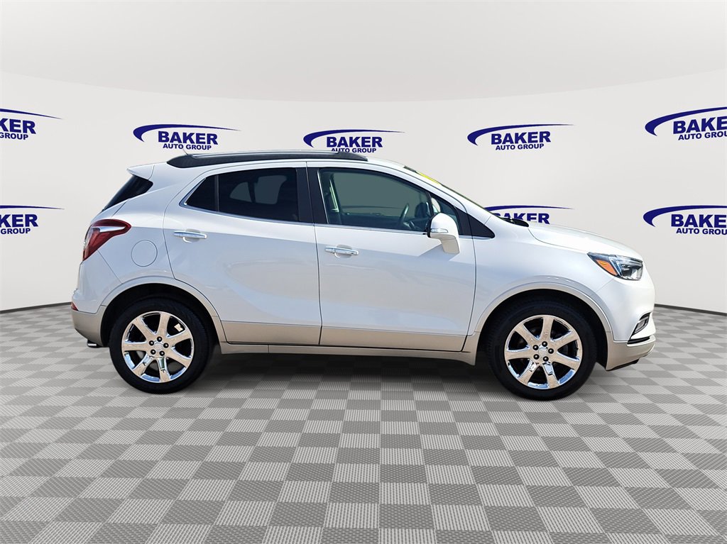 2017 Buick Encore Essence photo 3