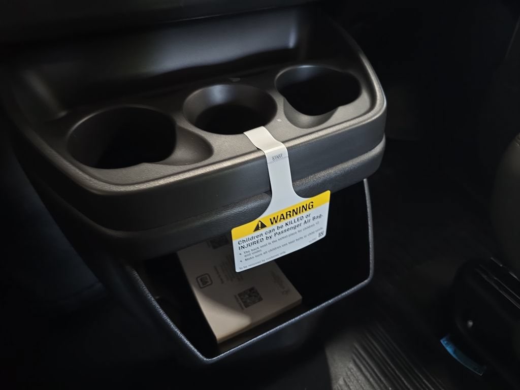 2026 GMC Savana Cargo Work Van - Photo 22