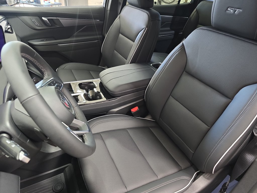2027 Buick Enclave Sport Touring - Photo 17
