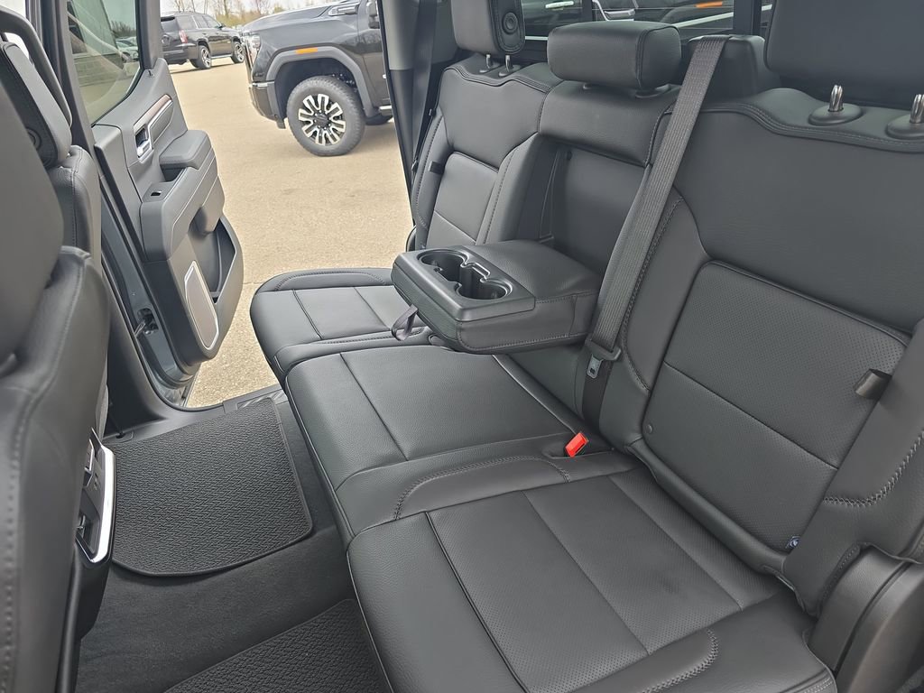 2026 GMC Sierra 1500 Denali - Photo 13