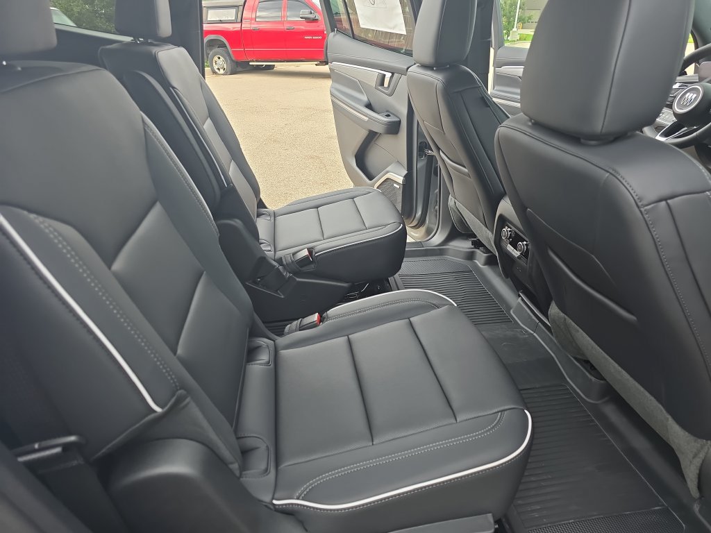 2027 Buick Enclave Preferred - Photo 11