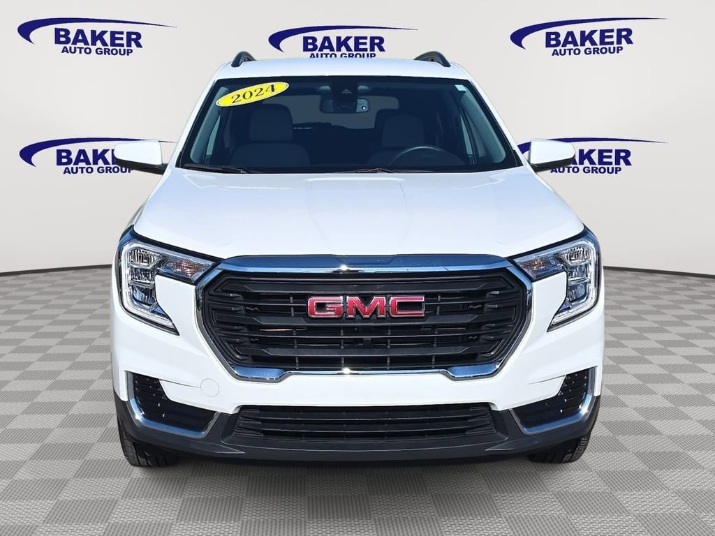 Used 2024 GMC Terrain SLE SUV