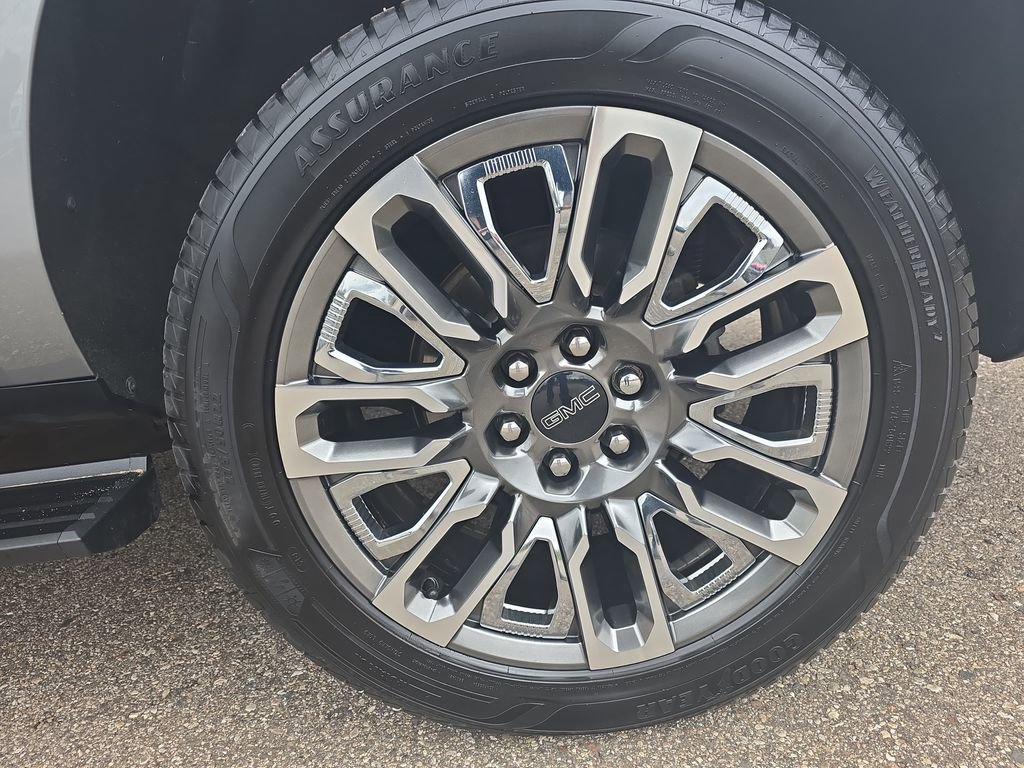 2023 GMC Yukon XL Denali Ultimate - Photo 37