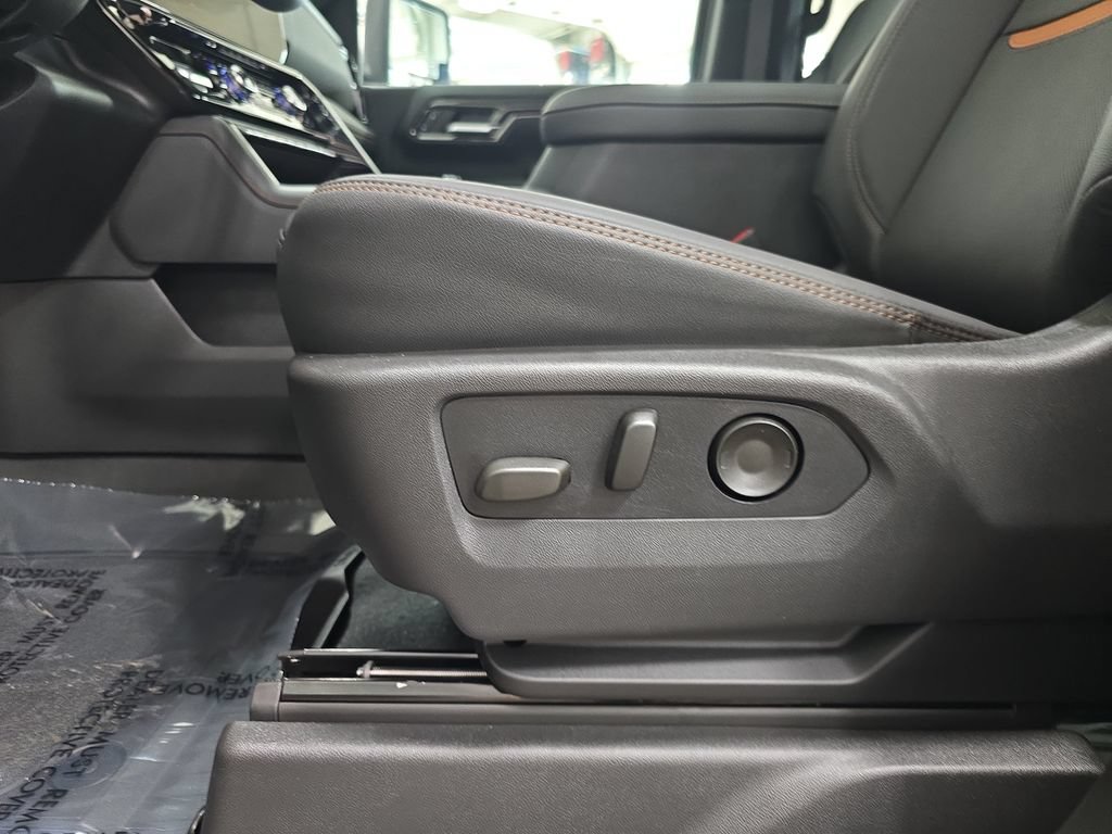2026 GMC Sierra 2500HD AT4 - Photo 31
