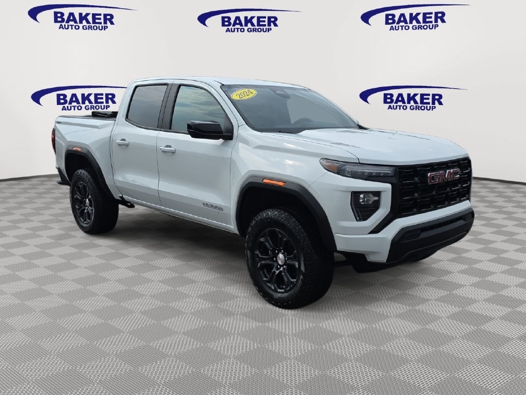 Used 2024 GMC Canyon Elevation Truck
