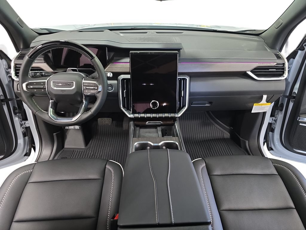 2026 GMC Acadia Denali - Photo 9