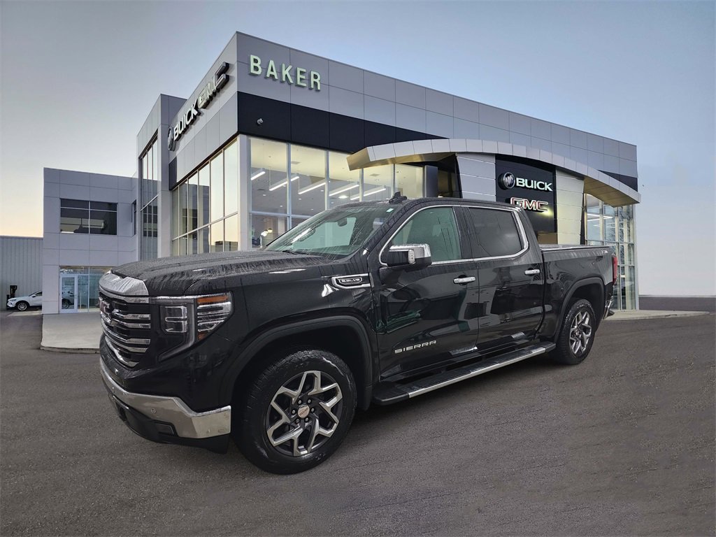 2022 GMC Sierra 1500 SLT's photo