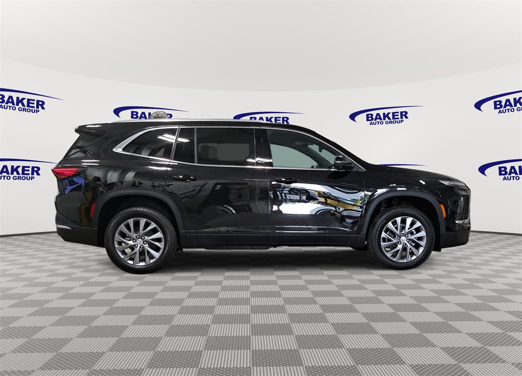 2026 Buick Enclave Preferred photo 3