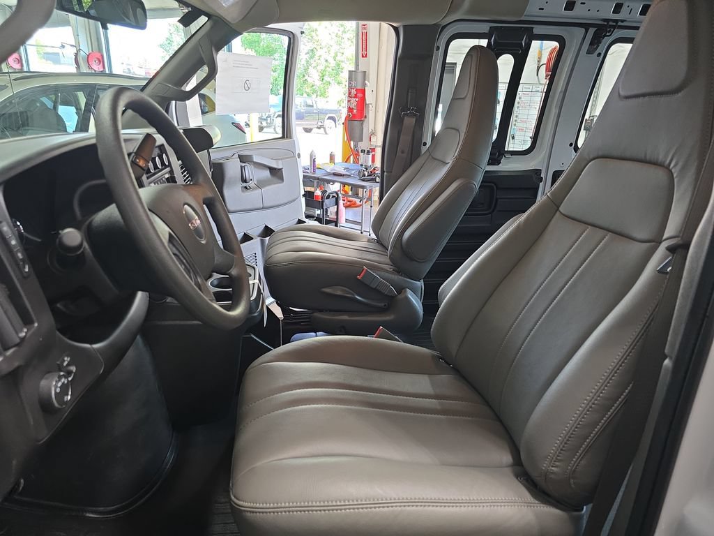 2026 GMC Savana Cargo Work Van - Photo 14