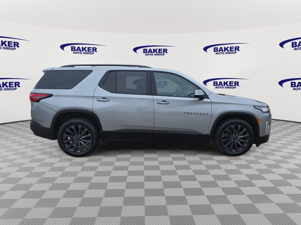 Used 2023 Chevrolet Traverse RS SUV