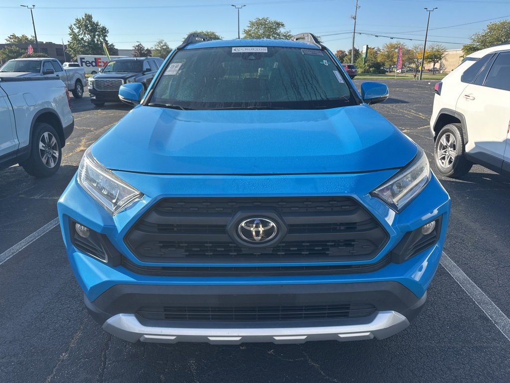 2019 Toyota RAV4 Adventure photo 2