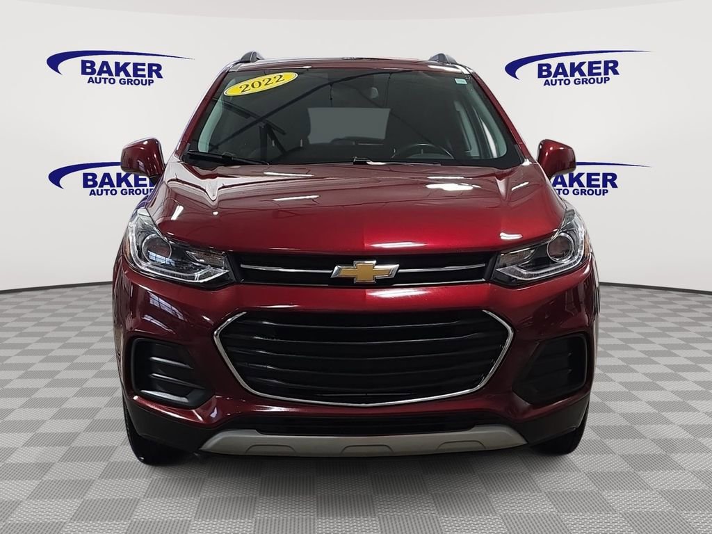 Used 2022 Chevrolet Trax LT with VIN KL7CJPSM9NB558523 for sale in Hudsonville, MI