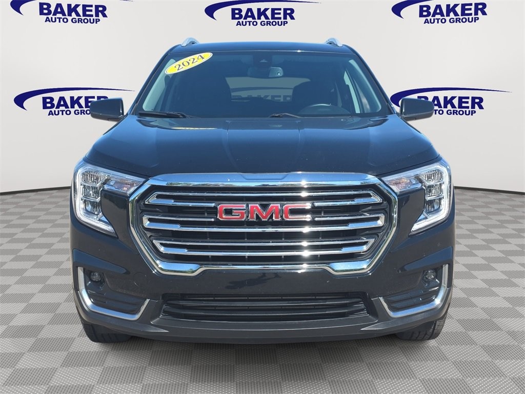 Used 2024 GMC Terrain SLT SUV