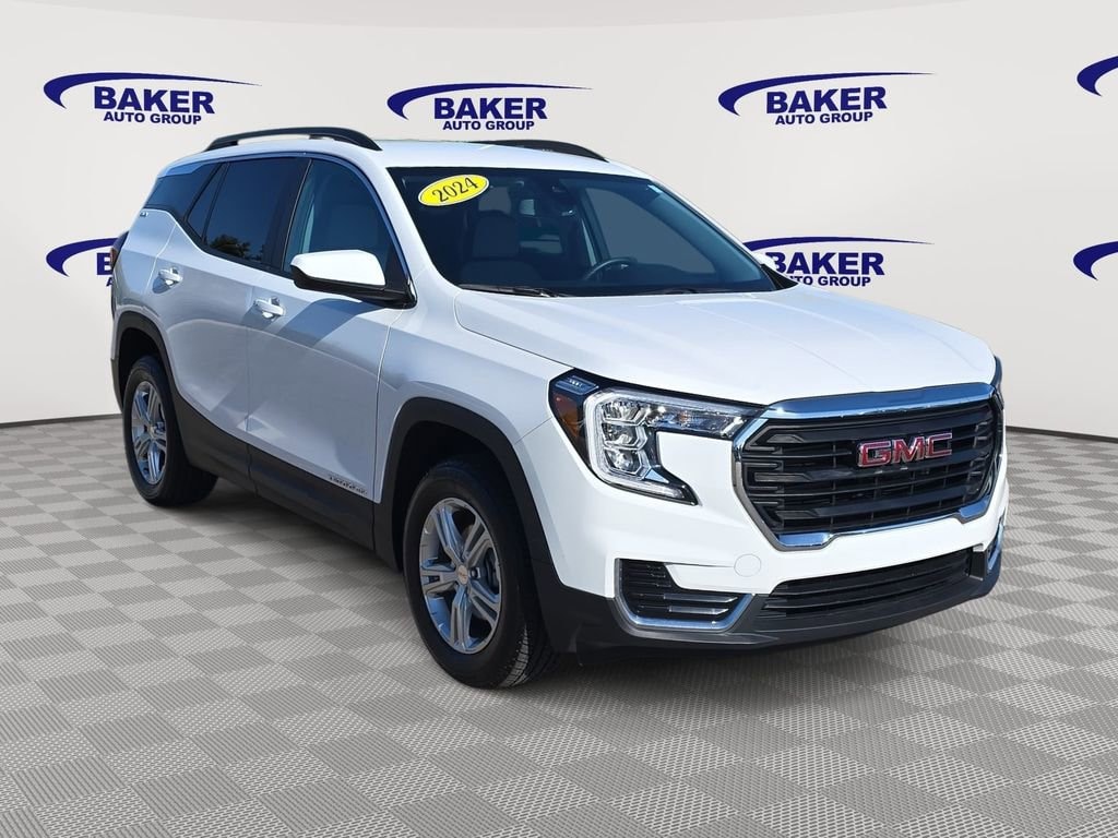 Used 2024 GMC Terrain SLE SUV