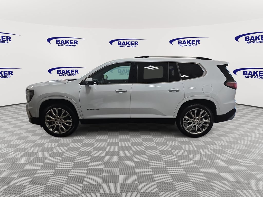 2026 GMC Acadia Denali - Photo 8