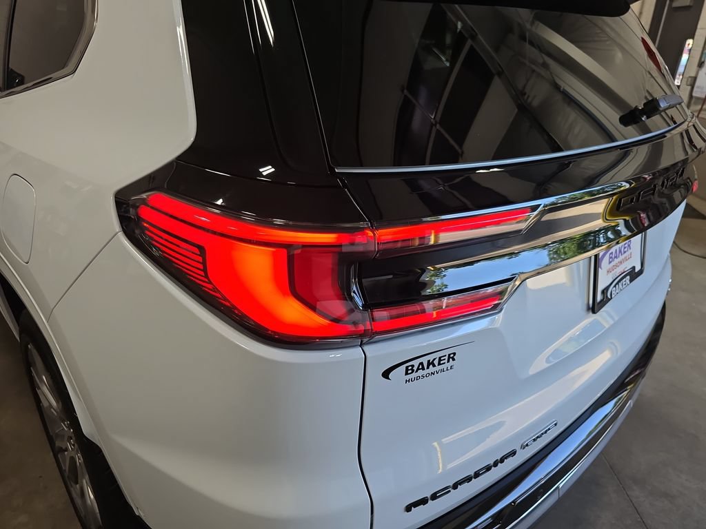2026 GMC Acadia Denali - Photo 39