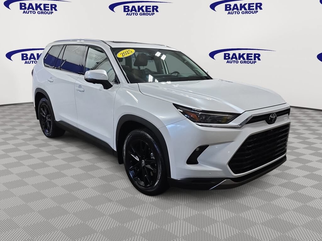 Used 2025 Toyota Grand Highlander XLE