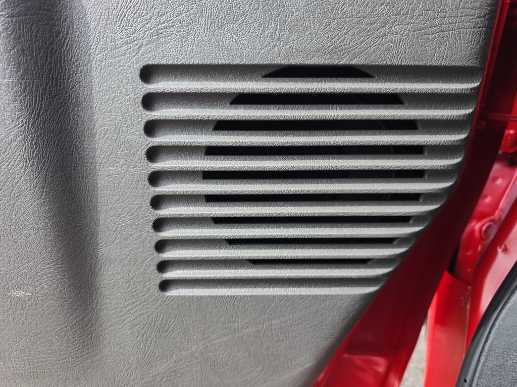 2026 GMC Savana Cargo Work Van - Photo 29