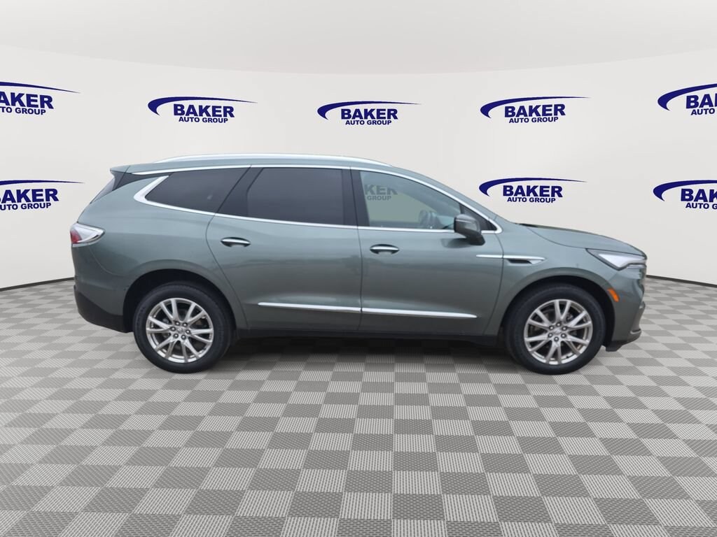 Used 2023 Buick Enclave Essence SUV