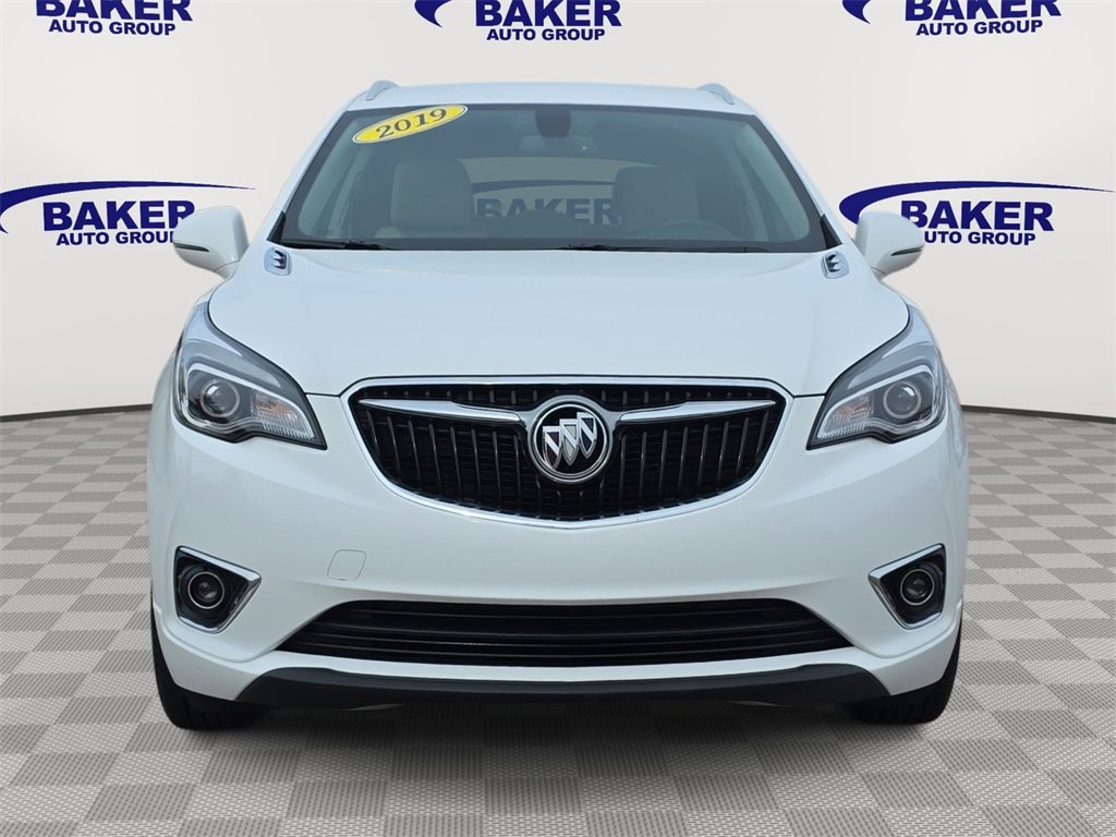 2019 Buick Envision Essence photo 2