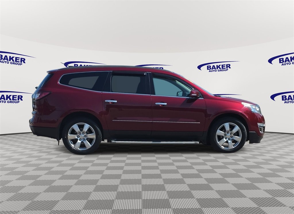 2016 Chevrolet Traverse LTZ photo 4