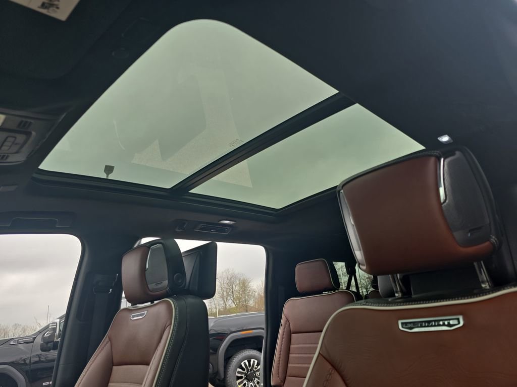 2023 GMC Yukon XL Denali Ultimate - Photo 33