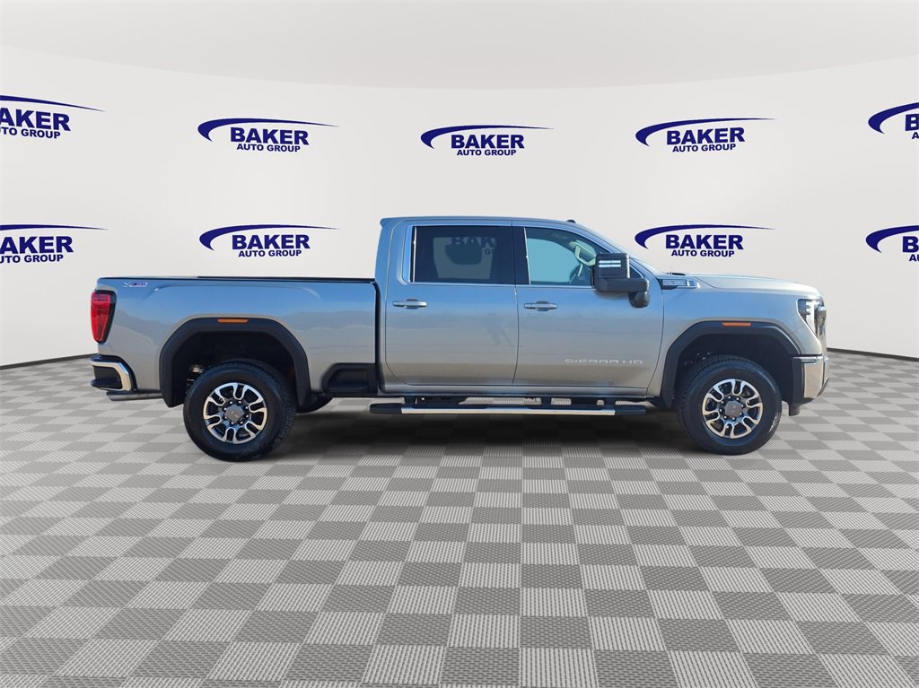 2026 Gmc Sierra 2500 HD SLE photo 4