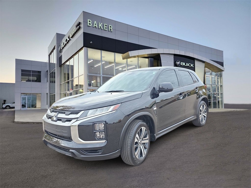 2024 Mitsubishi Outlander Sport ES's photo