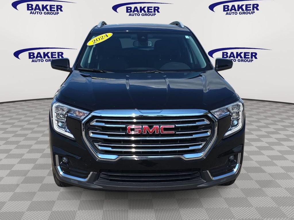 Used 2024 GMC Terrain SLT SUV