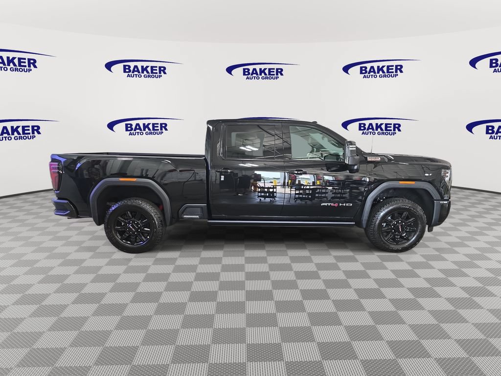 2026 GMC Sierra 2500HD AT4 - Photo 4