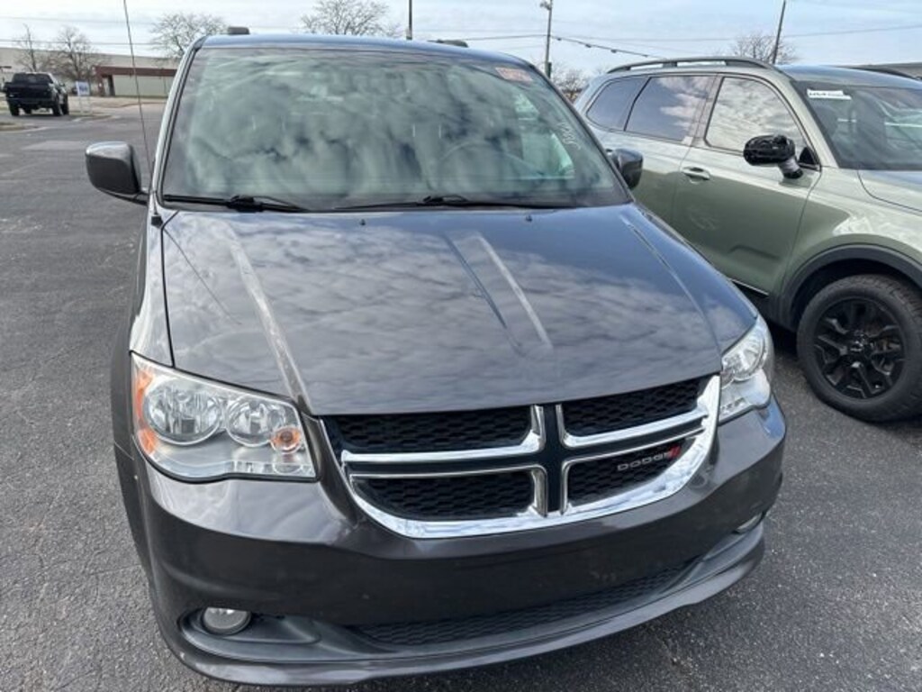 Used 2018 Dodge Grand Caravan SXT