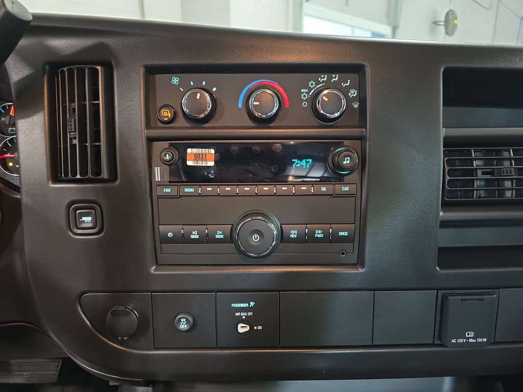 2026 GMC Savana Cargo Work Van - Photo 25