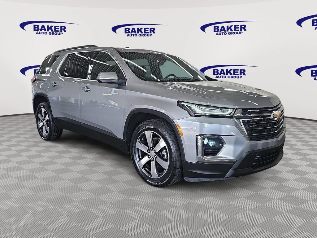 Used 2023 Chevrolet Traverse LT Leather SUV