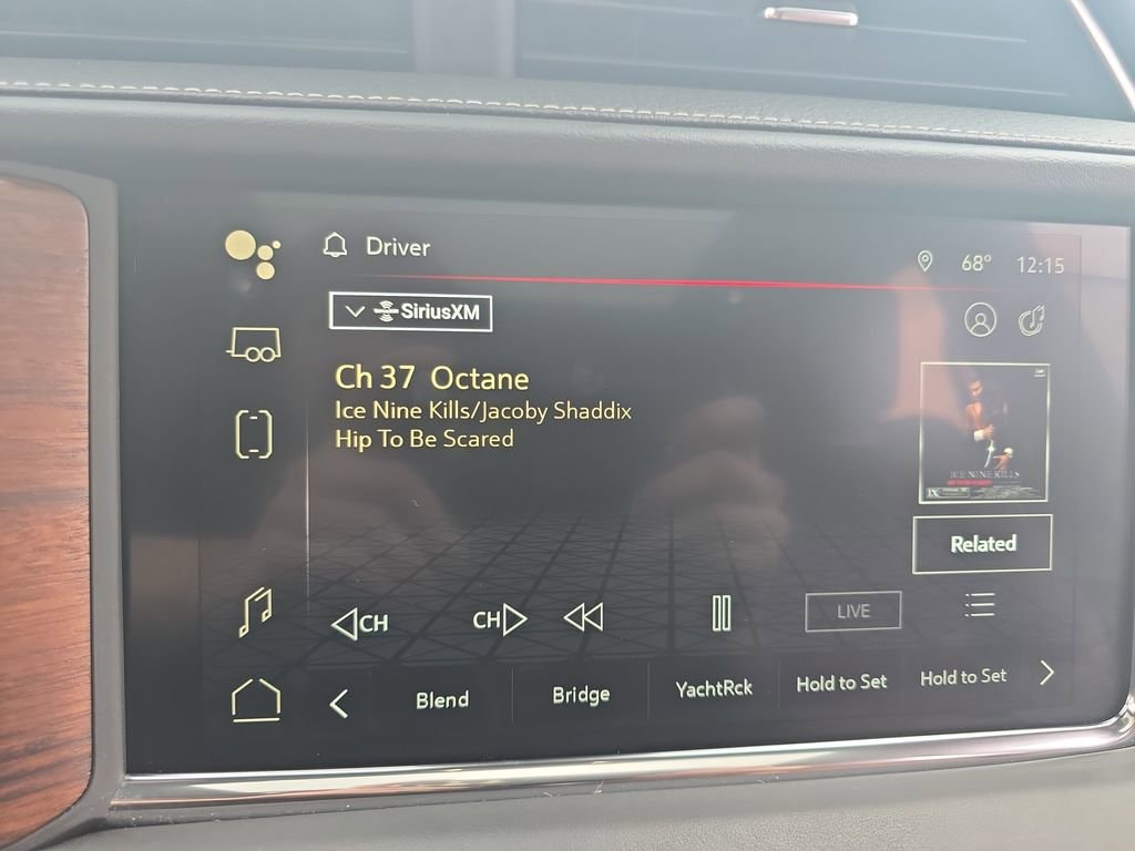 2023 GMC Yukon XL Denali Ultimate - Photo 25