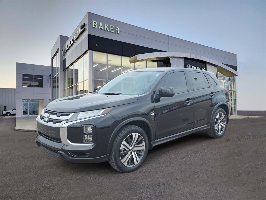 2024 Mitsubishi Outlander Sport ES's photo