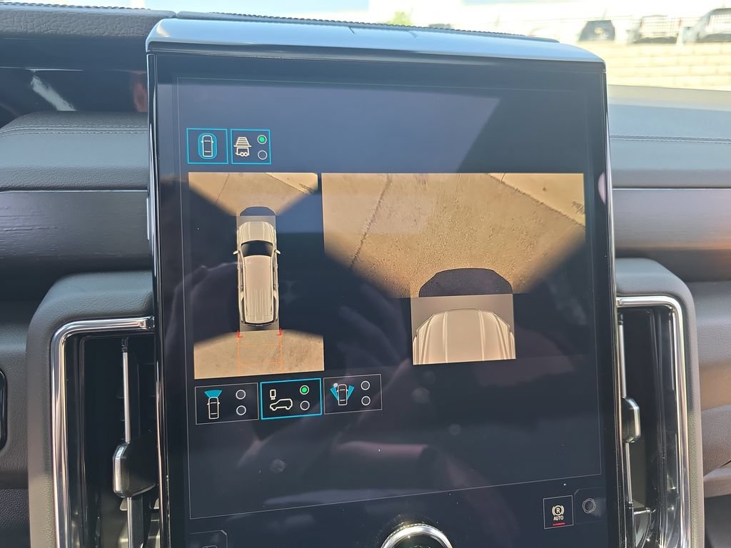 2026 GMC Yukon XL Denali - Photo 27