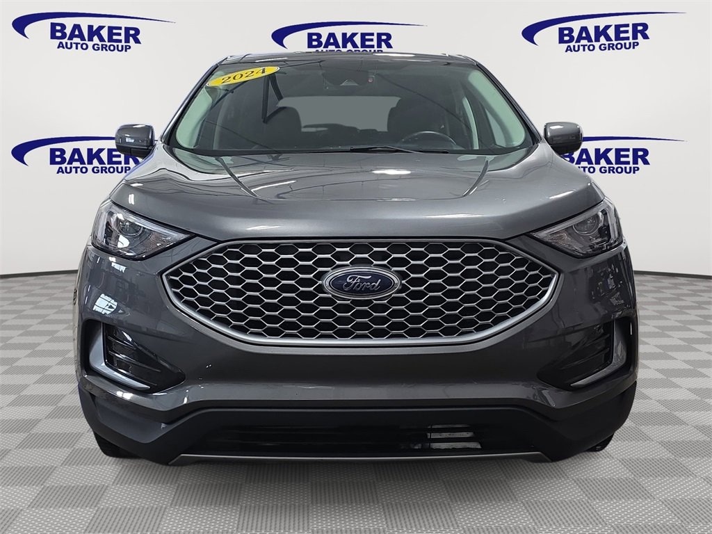 Used 2024 Ford Edge SEL