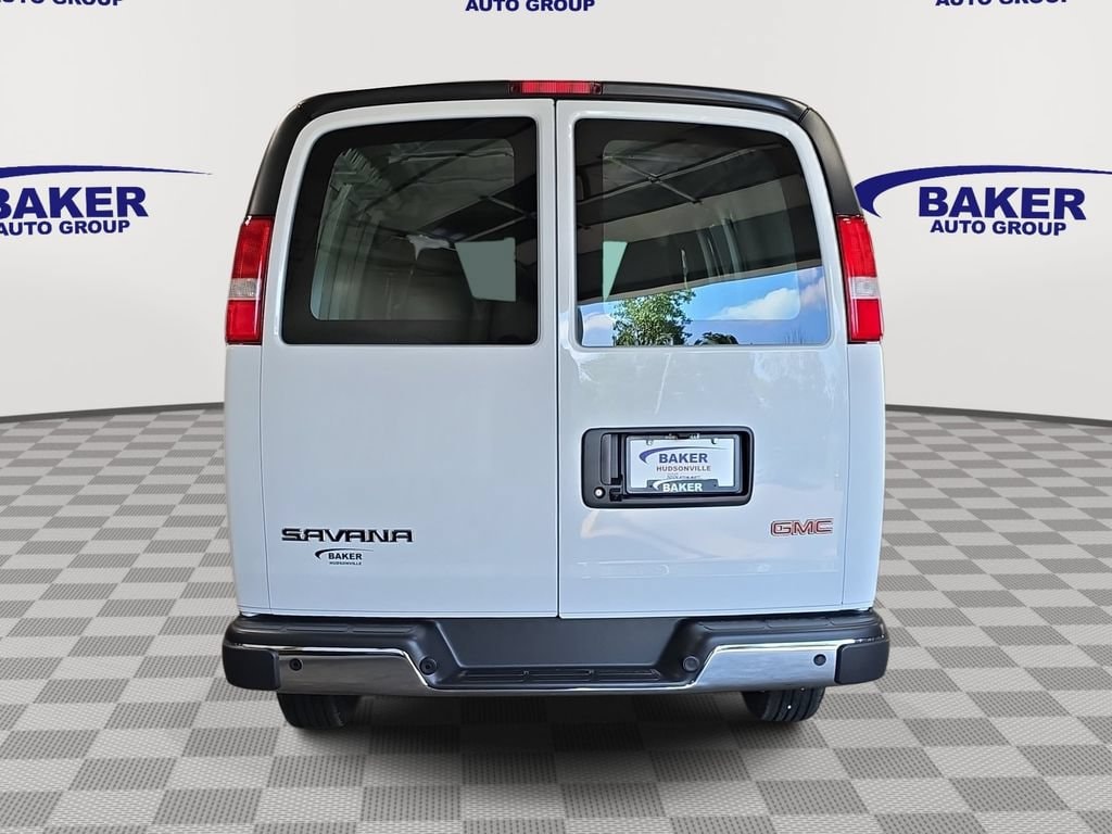 2026 GMC Savana Cargo Work Van - Photo 6